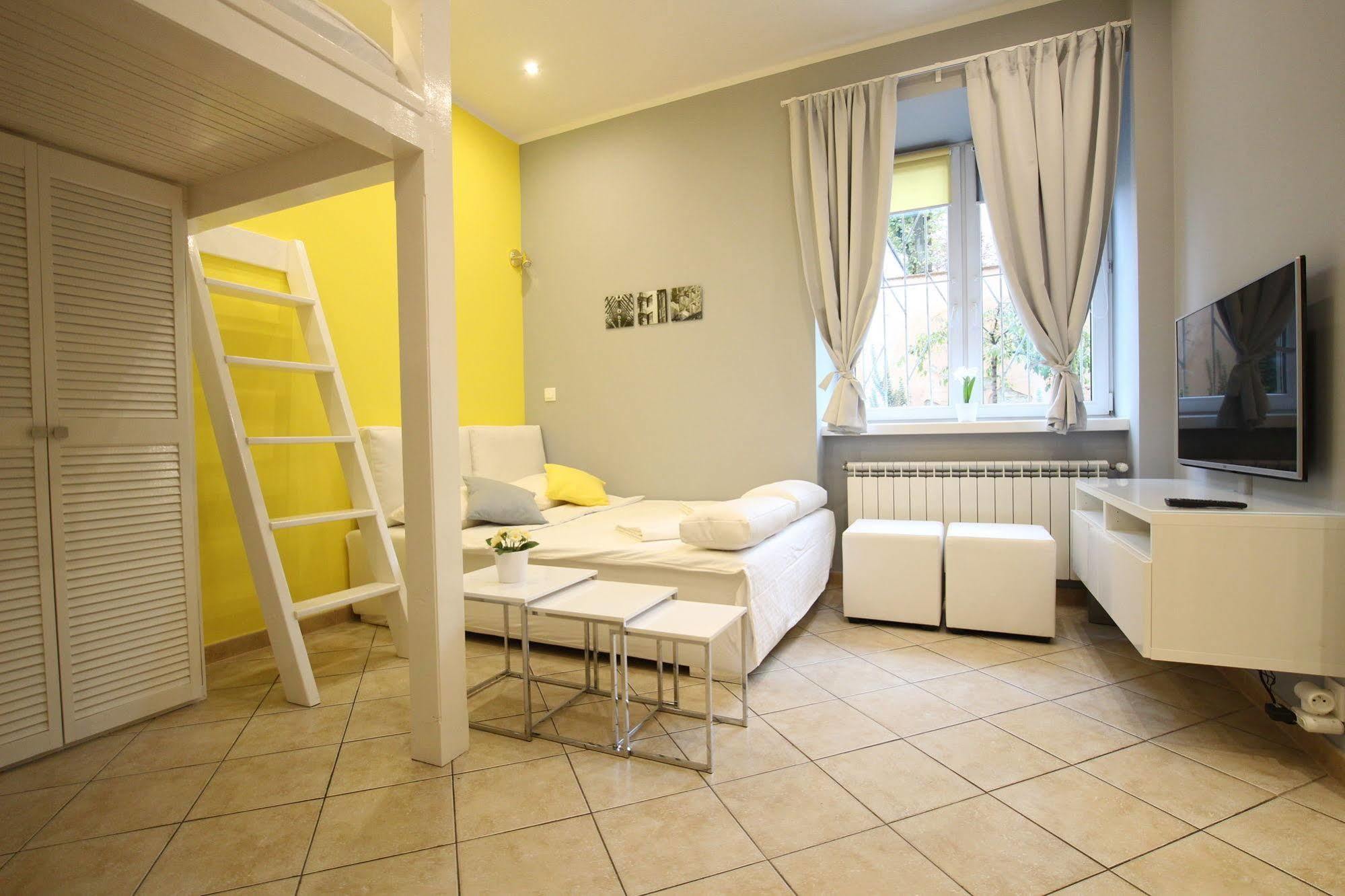 Rainbow Apartments 3 Краків Екстер'єр фото