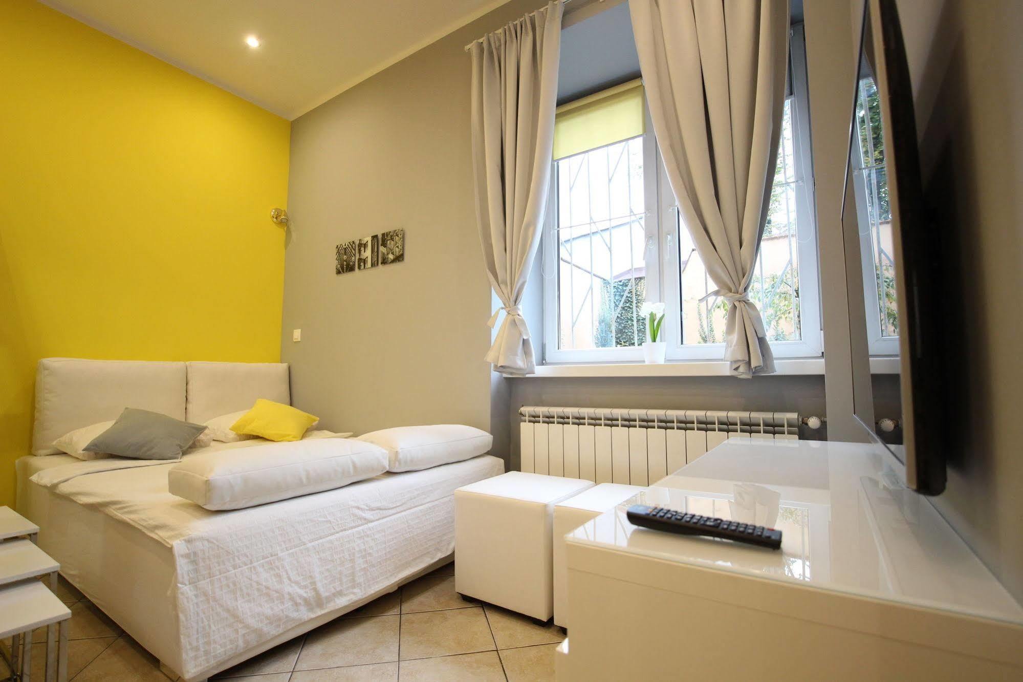 Rainbow Apartments 3 Краків Екстер'єр фото